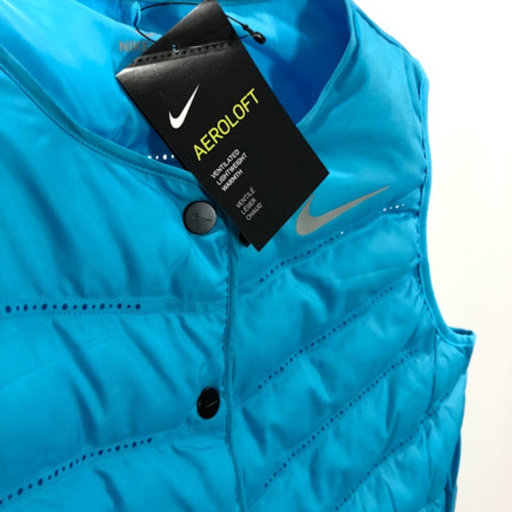 Nike Aeroloft Women's Ultra Light Fury Golf Vest - Picture 6 of 8